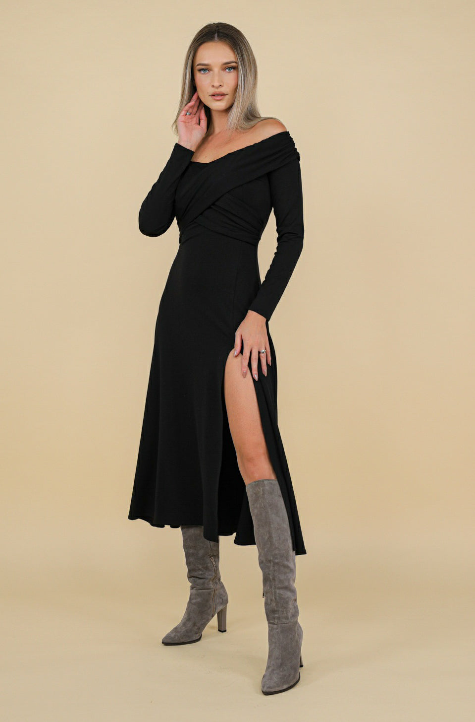 Tuscany Jersey Midi in Black