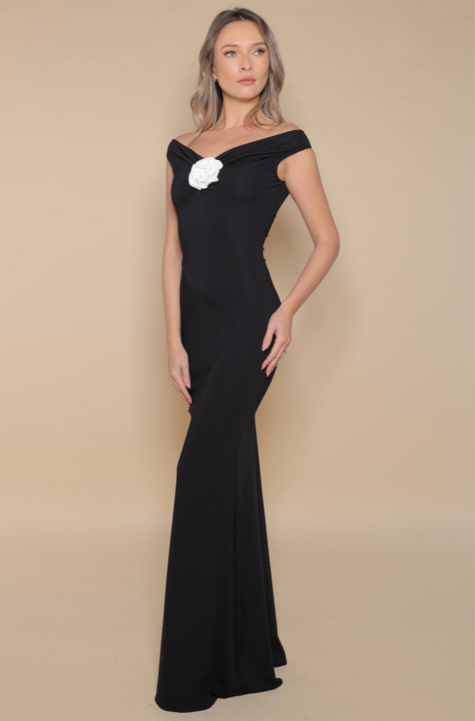 Venice Maxi Jersey Dress In Black