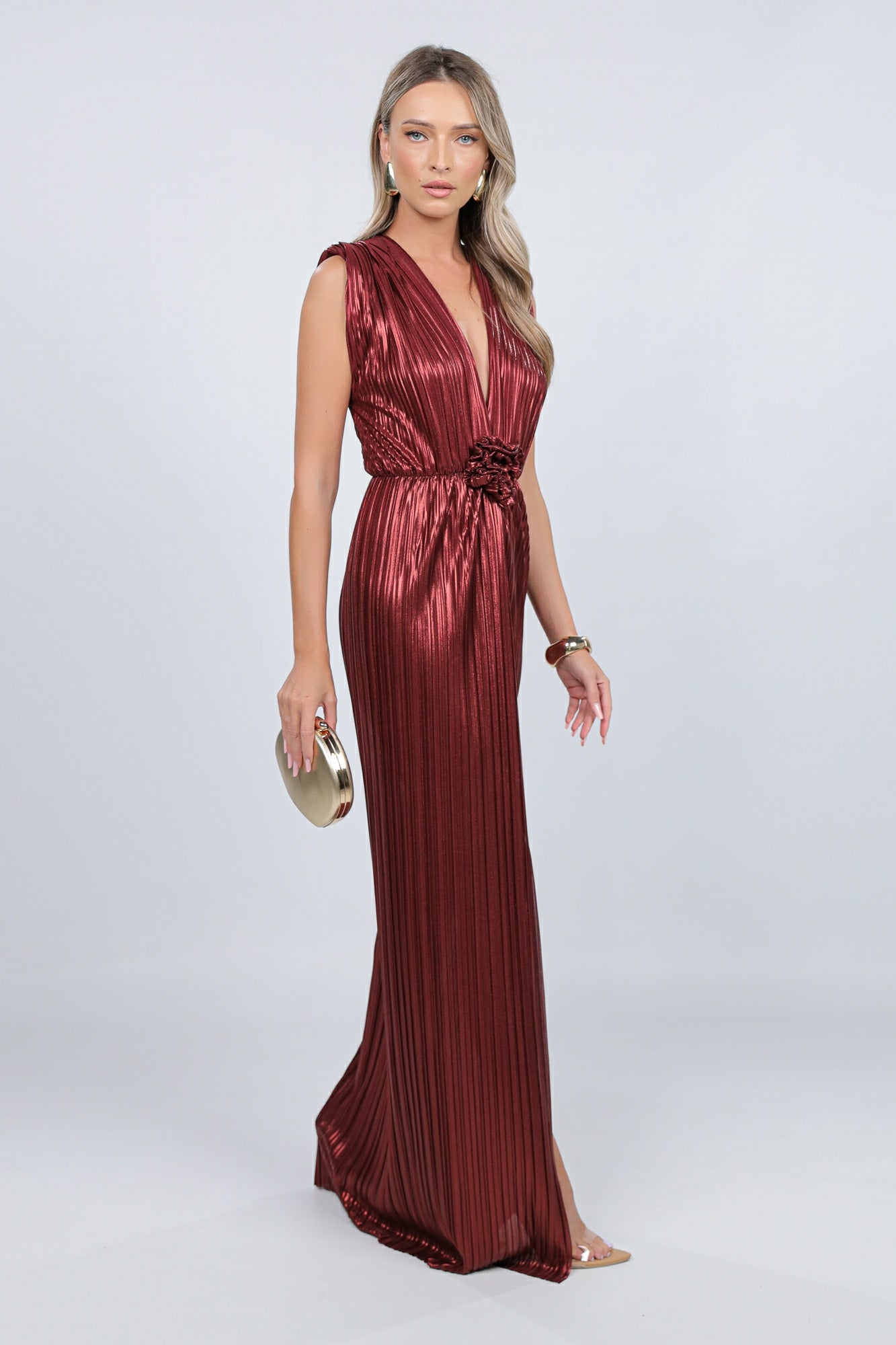 VERONA PLEATED BURGUNDY